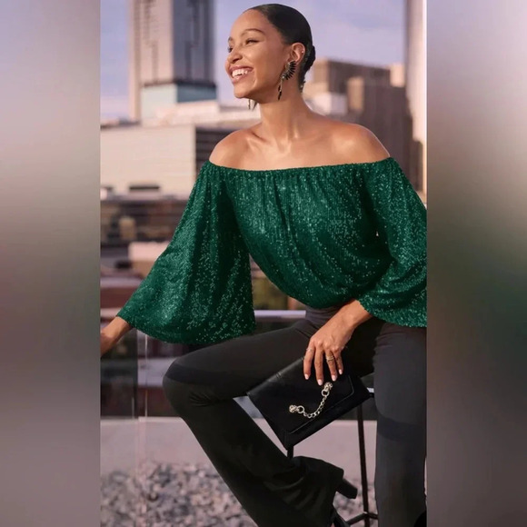 VENUS Tops - Green Sequin All over crop